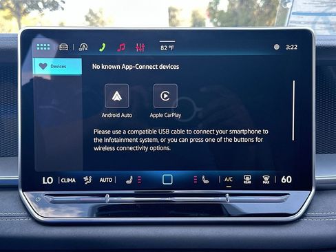 New 2026 Volkswagen Tiguan SE R-Line image 18