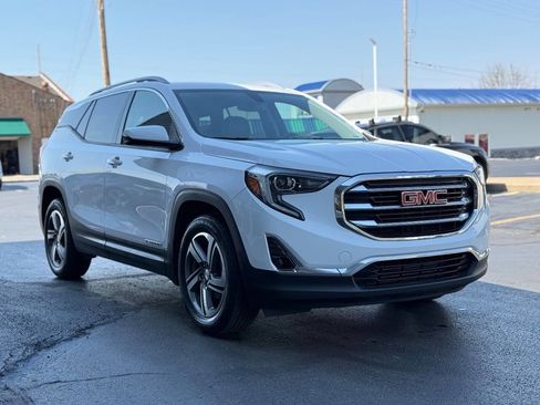 Used 2019 GMC Terrain SLT image 3