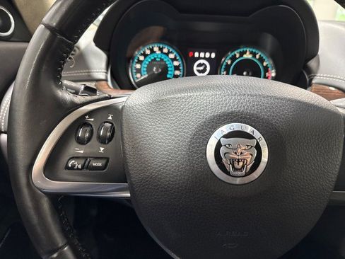 Used 2013 Jaguar XK Coupe RWD image 59