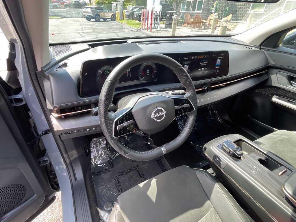 Certified 2024 Nissan Ariya FWD image 10