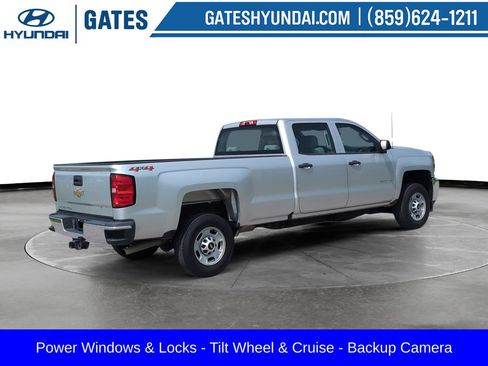Used 2018 Chevrolet Silverado 2500 W/T AWD/4WD image 2