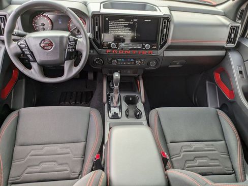 New 2025 Nissan Frontier PRO-4X image 18