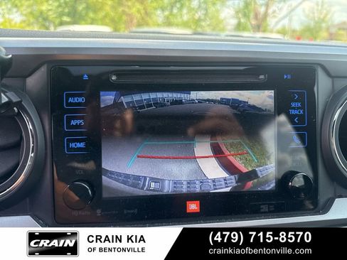 Used 2017 Toyota Tacoma Limited w/ Tow Package image 26