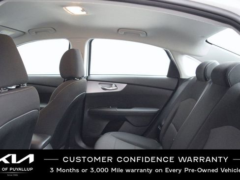 Used 2023 Kia Forte LXS w/ LXS Technology Package image 12