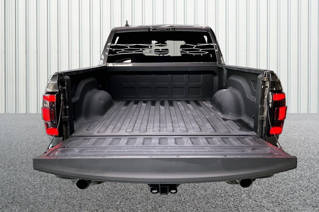 Used 2023 RAM 1500 Warlock AWD/4WD image 22