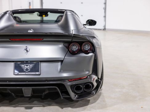 Used 2023 Ferrari 812 GTS image 14