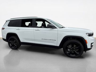 Used 2025 Jeep Grand Cherokee L Altitude
