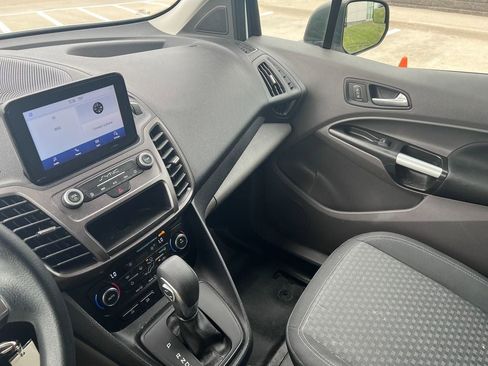 Used 2020 Ford Transit Connect XLT FWD image 20