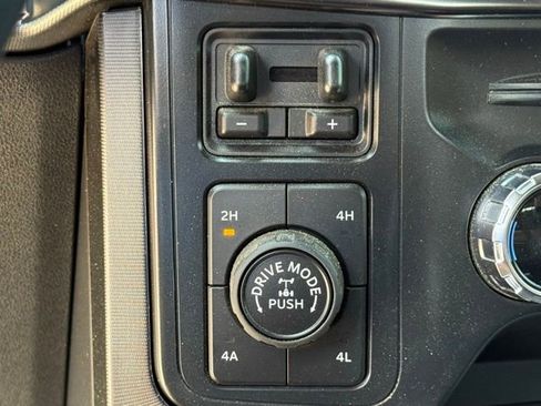 Used 2022 Ford F150 Platinum w/ Equipment Group 701A High AWD/4WD image 30