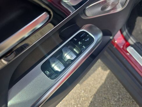 New 2026 Mercedes-Benz GLC 300 4MATIC image 11
