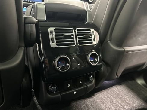 Used 2019 Land Rover Range Rover Supercharged AWD/4WD image 28