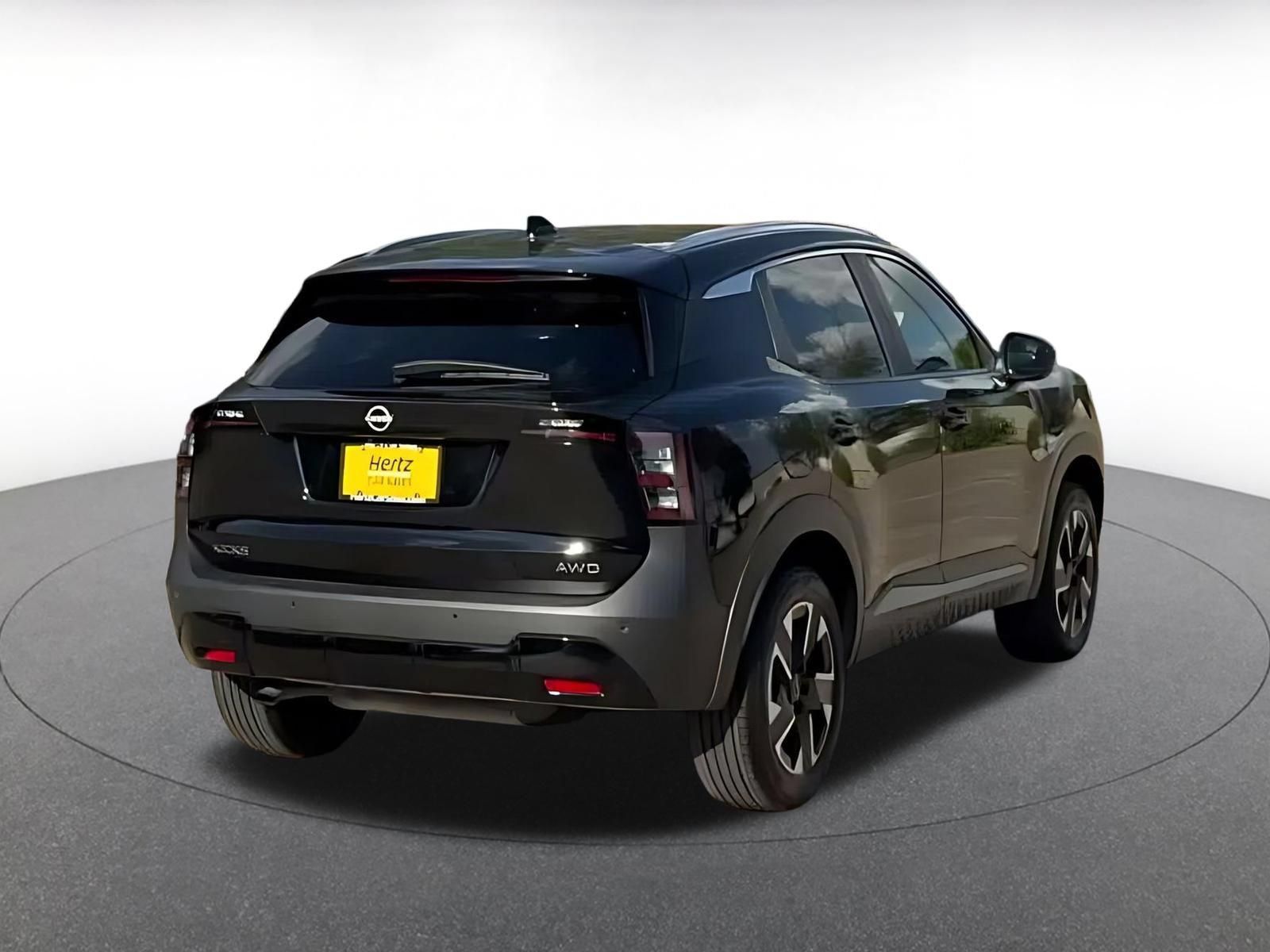 Used 2026 Nissan Kicks SV w/ Cold Weather Package AWD/4WD image 13