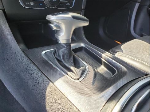 Used 2016 Dodge Charger SRT w/ Harman/Kardon Audio Group RWD image 33