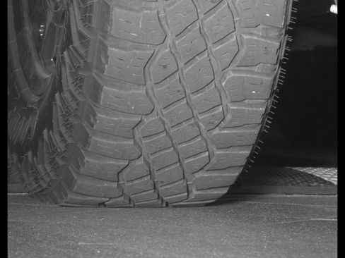 Used 2024 GMC Sierra 1500 AT4X w/ AT4X AEV Edition image 13