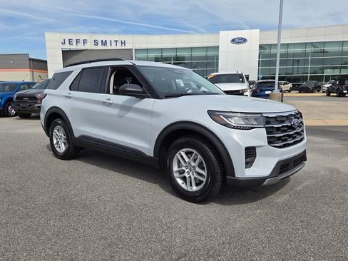 New 2026 Ford Explorer Active image 1