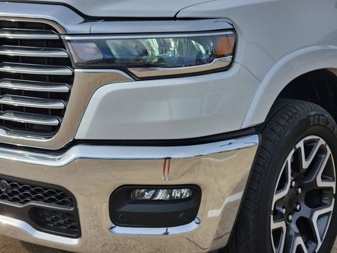 Used 2025 RAM 1500 Laramie image 10