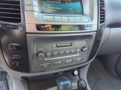 Used 2003 Toyota Land Cruiser AWD/4WD image 17