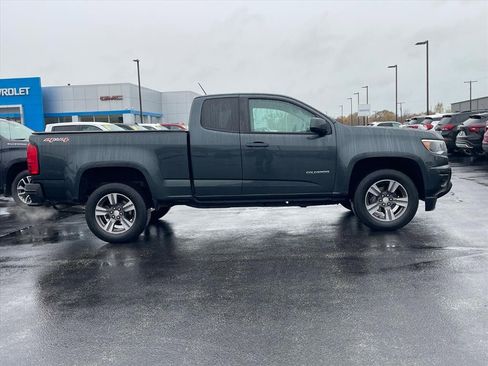 Used 2018 Chevrolet Colorado W/T w/ Custom Special Edition image 21
