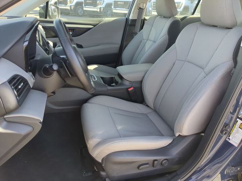 Used 2025 Subaru Legacy Premium AWD/4WD image 14