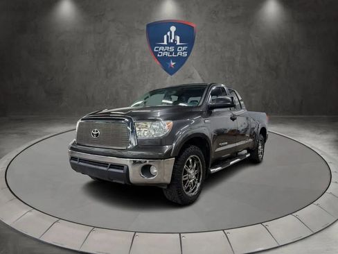Used 2012 Toyota Tundra SR5 w/ SR5 Pkg image 1