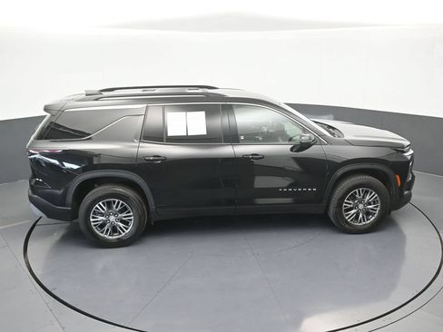 Used 2024 Chevrolet Traverse LT FWD image 57
