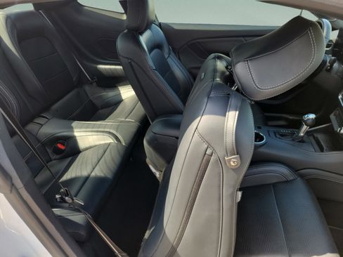 Used 2024 Ford Mustang GT Premium image 8