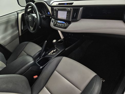 Used 2013 Toyota RAV4 Limited FWD image 27