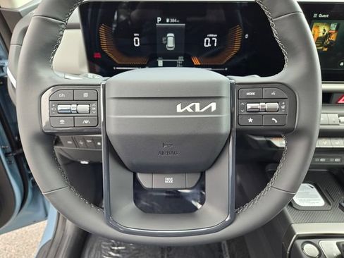 New 2027 Kia Seltos S FWD image 16