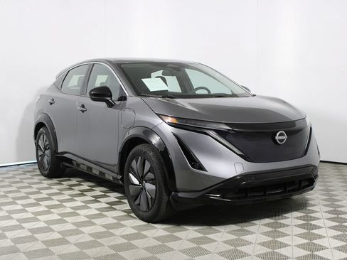 Used 2023 Nissan Ariya FWD image 30