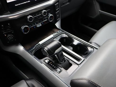 Used 2023 Ford F150 Lariat w/ Equipment Group 502A High image 29