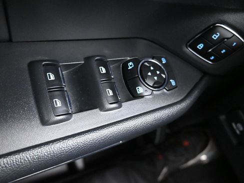 Used 2024 Ford Expedition XLT image 27