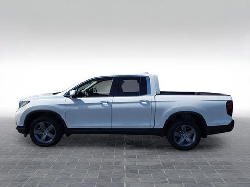 Used 2023 Honda Ridgeline RTL-E image 4