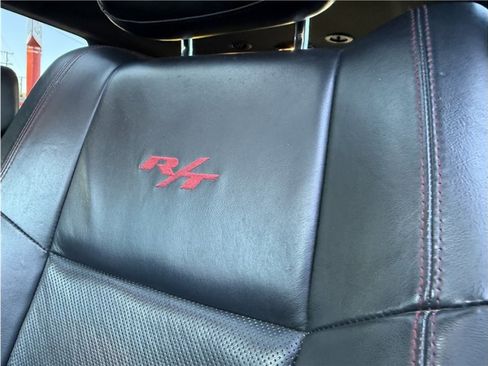 Used 2018 Dodge Durango R/T w/ Technology Group image 22