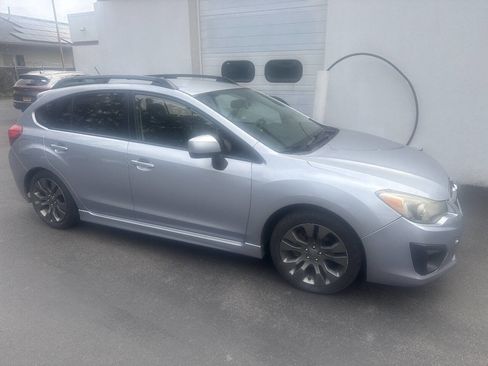 Used 2014 Subaru Impreza 2.0i Sport Limited w/ Popular Package #1 AWD/4WD image 4