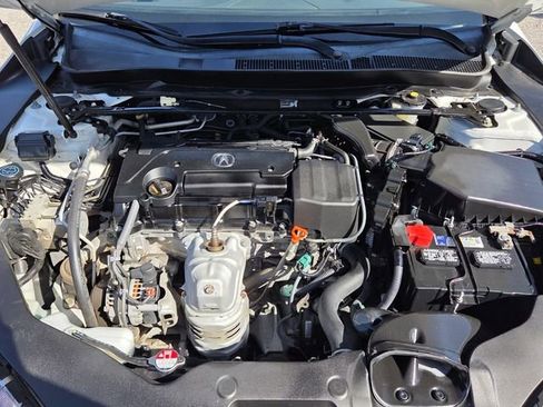Used 2018 Acura TLX FWD image 21