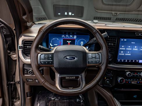 Used 2026 Ford F250 King Ranch w/ Chrome Package image 15