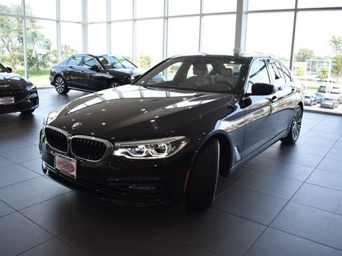 Used 2017 BMW 540i xDrive AWD/4WD image 3
