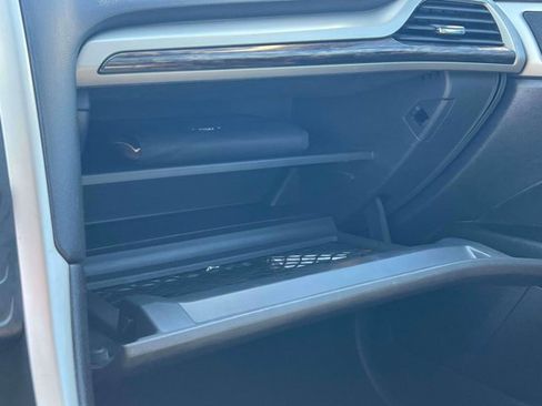 Used 2015 Ford Fusion SE w/ Equipment Group 202A AWD/4WD image 27