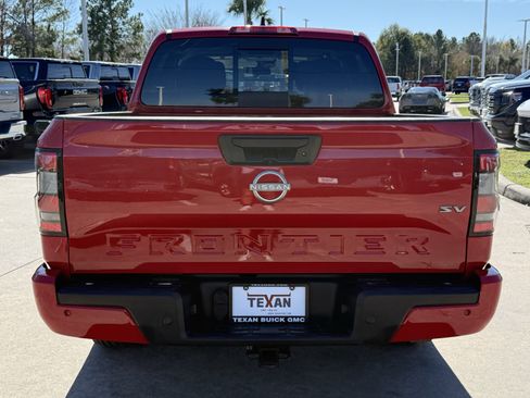 Used 2023 Nissan Frontier SV w/ SV Convenience Package image 6