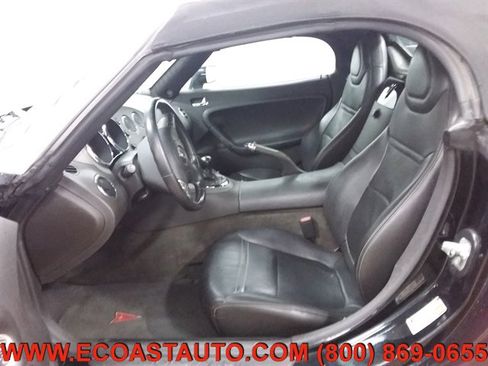 Used 2006 Pontiac Solstice Convertible w/ Premium Package image 8
