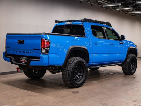 Used 2019 Toyota Tacoma TRD Pro AWD/4WD image 39