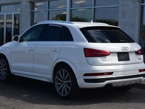 Used 2018 Audi Q3 2.0T Premium Plus w/ Premium Plus Package AWD/4WD image 10