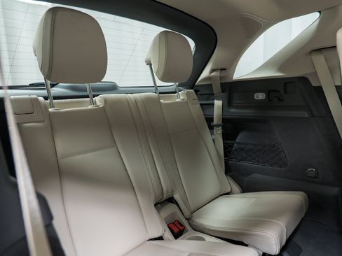 Used 2020 Mercedes-Benz GLE 350 4MATIC image 25