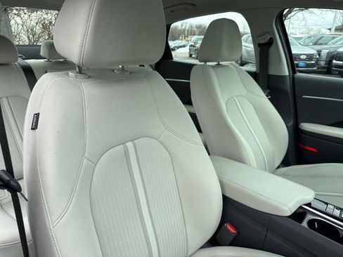 Certified 2023 Hyundai Sonata SEL w/ Convenience Package image 26