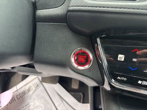 Used 2022 Honda HR-V EX image 20