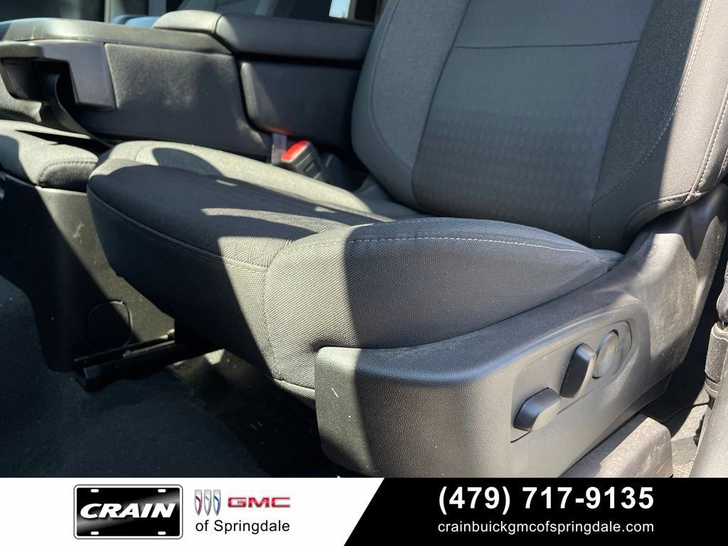 Used 2024 Chevrolet Silverado 2500 Custom w/ Custom Convenience Package AWD/4WD image 22