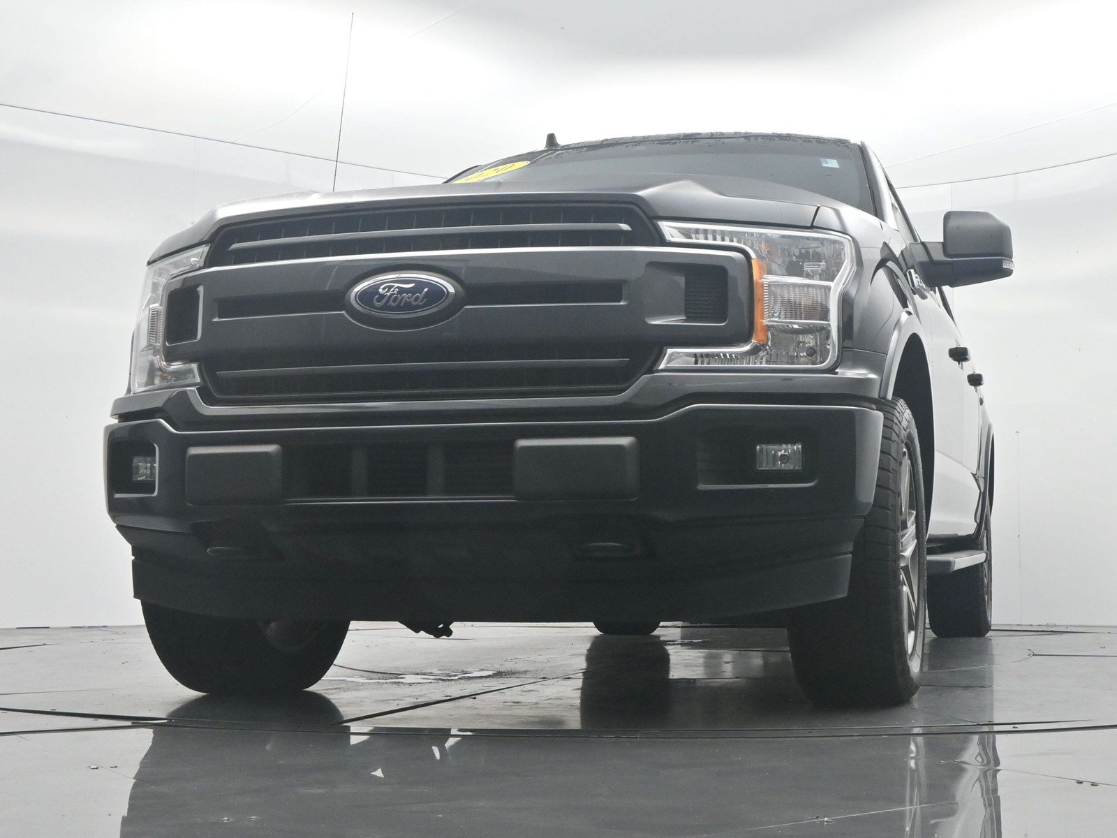 Used 2020 Ford F150 XLT w/ Equipment Group 302A Luxury AWD/4WD image 32