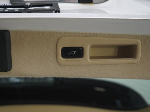 Used 2010 Lexus RX 350 AWD image 11