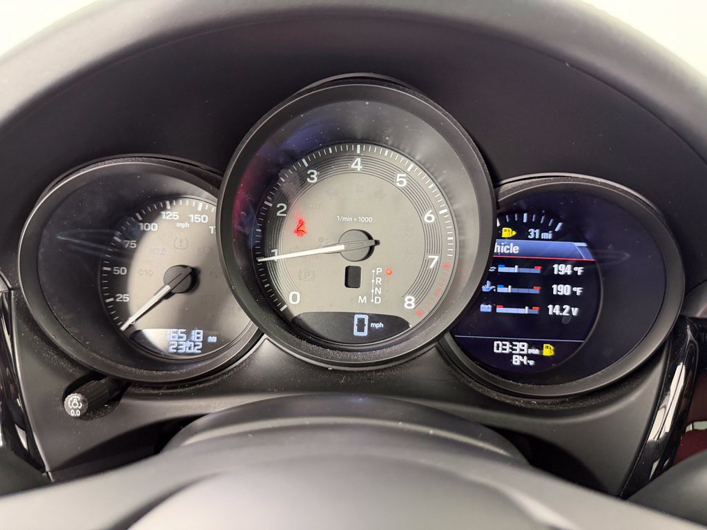 Used 2023 Porsche Macan AWD/4WD image 25