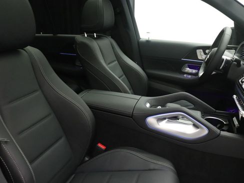 New 2026 Mercedes-Benz GLE 580 4MATIC image 9